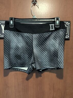 Marvel Women’s Black Patterned Athletic Shorts